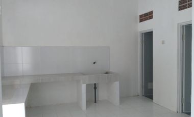 Rumah disewakan GKB Manyar Gresik