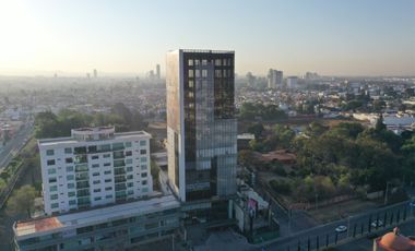 Oficinas Torre LLUM Calzada Zavaleta