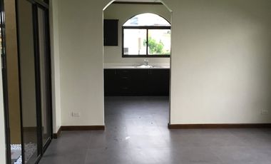 4 Bedroom house for lease at Portofino Heights, Daang Hari