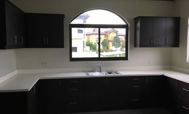 4 Bedroom house for lease at Portofino Heights, Daang Hari