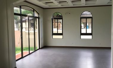 4 Bedroom house for lease at Portofino Heights, Daang Hari