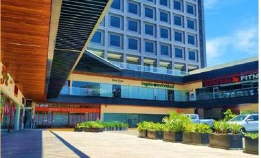 Renta oficinas edificio corporativo AAA Av. 5 de Febrero desde 81 m2