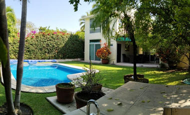VENTA DE CASA PRIVADA EN CLUB DE GOLF SANTA FE