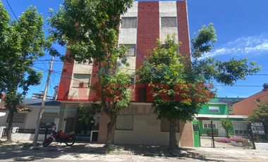 DEPARTAMENTO 2 AMBIENTES EN EL CENTRO DE SANTA TERESITA PARTIDO DE LA COSTA