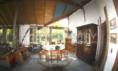 Vendemos Casa amplia con terreno de 7.897 mts/2