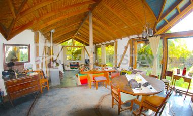 Vendemos Casa amplia con terreno de 7.897 mts/2