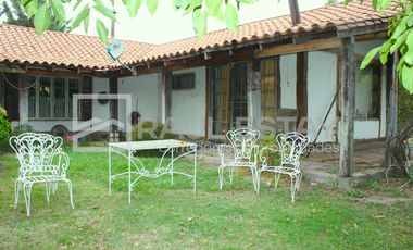 Vendemos Casa amplia con terreno de 7.897 mts/2