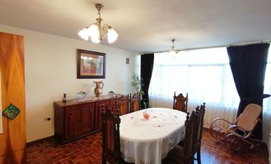 Amplia casa en Venta ideal para Casa Rentera