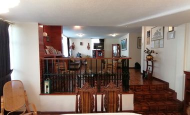 Amplia casa en Venta ideal para Casa Rentera