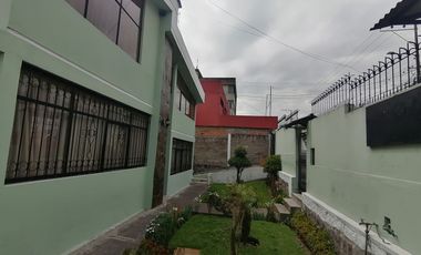 Amplia casa en Venta ideal para Casa Rentera