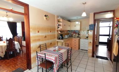 Amplia casa en Venta ideal para Casa Rentera