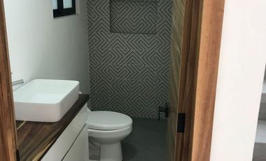 LINDA CASA  EN  San Salvador Tizatlalli