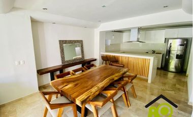 Villa en venta con alberca y palapa en la exclusiva zona Diamante de Acapulco