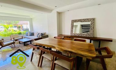 Villa en venta con alberca y palapa en la exclusiva zona Diamante de Acapulco