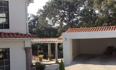 Vendo excelente casa en Hacienda de Valle Escondido, Atlacomulco Atizapan Estado de Mexico
