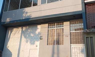 Bodega en Arriendo en la Calle 37 Sur con 72q barrio Carvajal