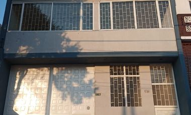 Bodega en Arriendo en la Calle 37 Sur con 72q barrio Carvajal