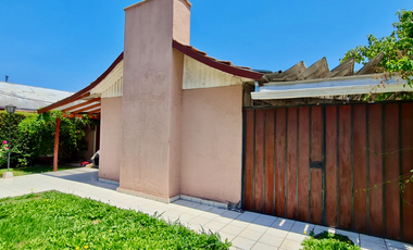 Amplia Casa Villa Macul a pocas cuadras Metro y Mall Quilin 6 Habitaciones