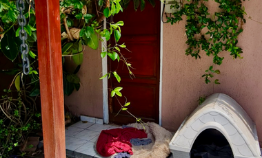 Amplia Casa Villa Macul a pocas cuadras Metro y Mall Quilin 6 Habitaciones