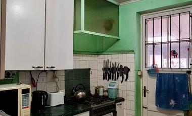 Amplia Casa Villa Macul a pocas cuadras Metro y Mall Quilin 6 Habitaciones