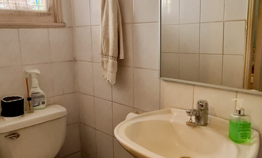 Amplia Casa Villa Macul a pocas cuadras Metro y Mall Quilin 6 Habitaciones