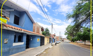 VENDO CASA DOS PISOS EN LA  URB. BELLO HORIZONTE - PIURA