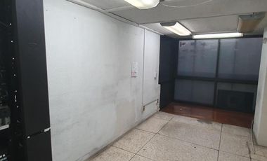 Nápoles Oficina en Venta