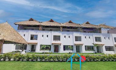 ¡Casa para estrenar! Roof garden con jacuzzi. Salida al jardín y alberca