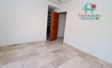 ¡Casa para estrenar! Roof garden con jacuzzi. Salida al jardín y alberca