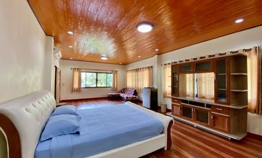 Large house 12 beds for sale in Doi Saket, Chiang Mai