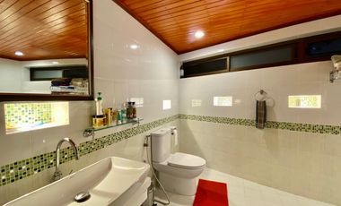 Large house 12 beds for sale in Doi Saket, Chiang Mai