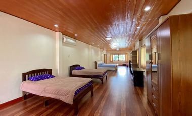 Large house 12 beds for sale in Doi Saket, Chiang Mai