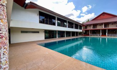 Large house 12 beds for sale in Doi Saket, Chiang Mai