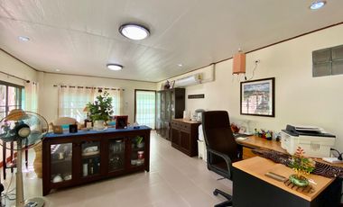 Large house 12 beds for sale in Doi Saket, Chiang Mai