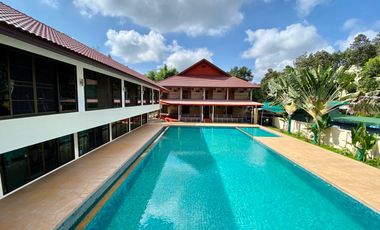 Large house 12 beds for sale in Doi Saket, Chiang Mai