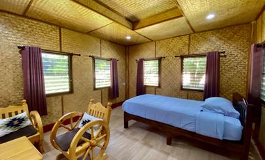 Large house 12 beds for sale in Doi Saket, Chiang Mai