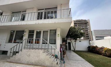 GRAN LOCAL COMERCIAL SAN ISIDRO
