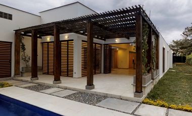 Vendo casa con arquitectura bioclimática en La Morada, Jamundí, Valle
