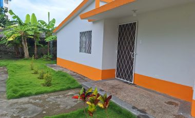 VENTA CASA EN TONSUPA ESMERALDAS, DENTRO DE CONJUNTO VACACIONAL CERCA A LA PLAYA