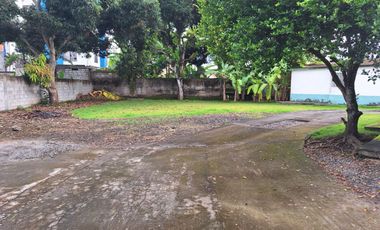 VENTA CASA EN TONSUPA ESMERALDAS, DENTRO DE CONJUNTO VACACIONAL CERCA A LA PLAYA