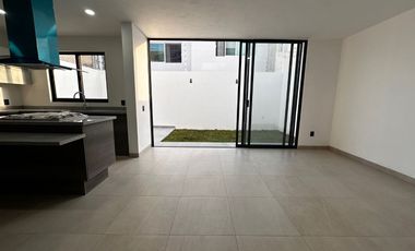 Casa en Venta, Sendero Las Moras