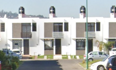 CASA EN REMATE EN CONDOMINIO VILLARMONIA