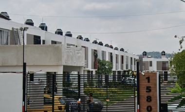 CASA EN REMATE EN CONDOMINIO VILLARMONIA