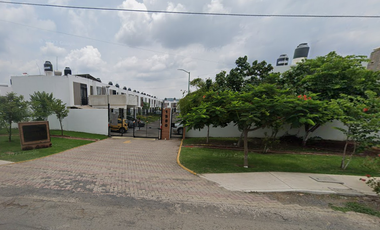 CASA EN REMATE EN CONDOMINIO VILLARMONIA