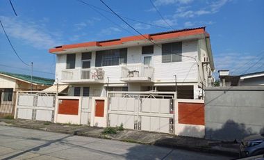 Casa en Venta en Cdla Bolivariana