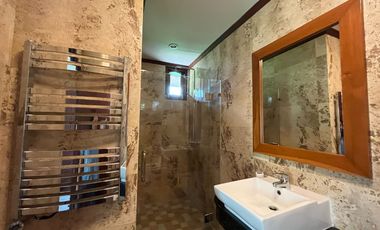 beachfront 3-bedroom Thai-Balinese style of pool villa for sale in Had yao, Krabi