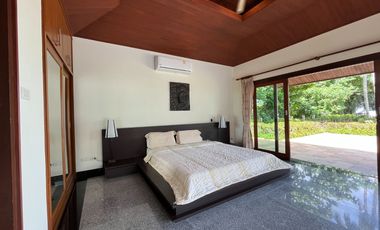 beachfront 3-bedroom Thai-Balinese style of pool villa for sale in Had yao, Krabi