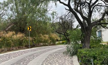 CASA EN VENTA ST ANGELO ZONA NORPONIENTE (CECY DS)