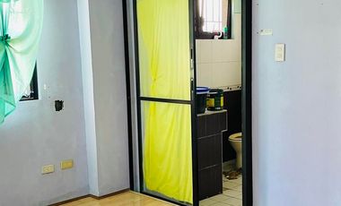 BANK FORECLOSED HOUSE AND LOT IN TOWN AND COUNTRY DASMARINAS CAVITE