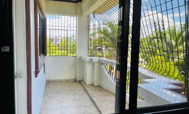 BANK FORECLOSED HOUSE AND LOT IN TOWN AND COUNTRY DASMARINAS CAVITE